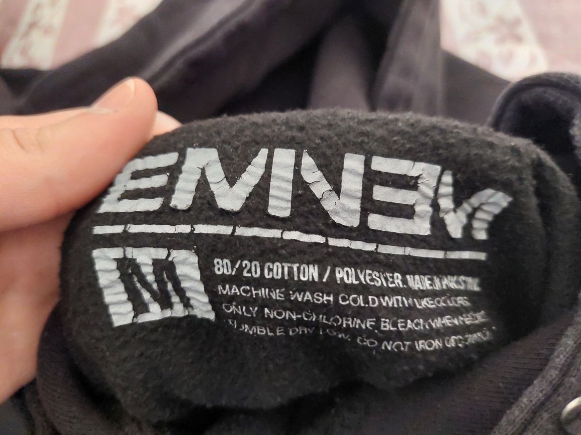Суитчър на Eminem