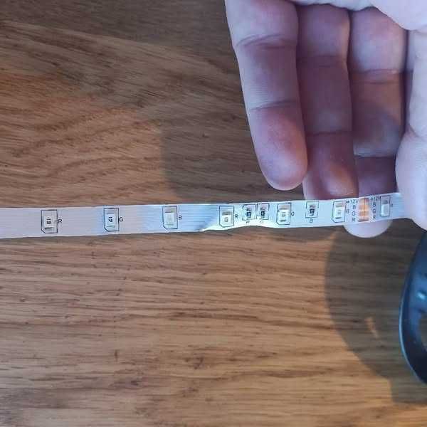 LED лента 3м, цветна, с дистанционно управление