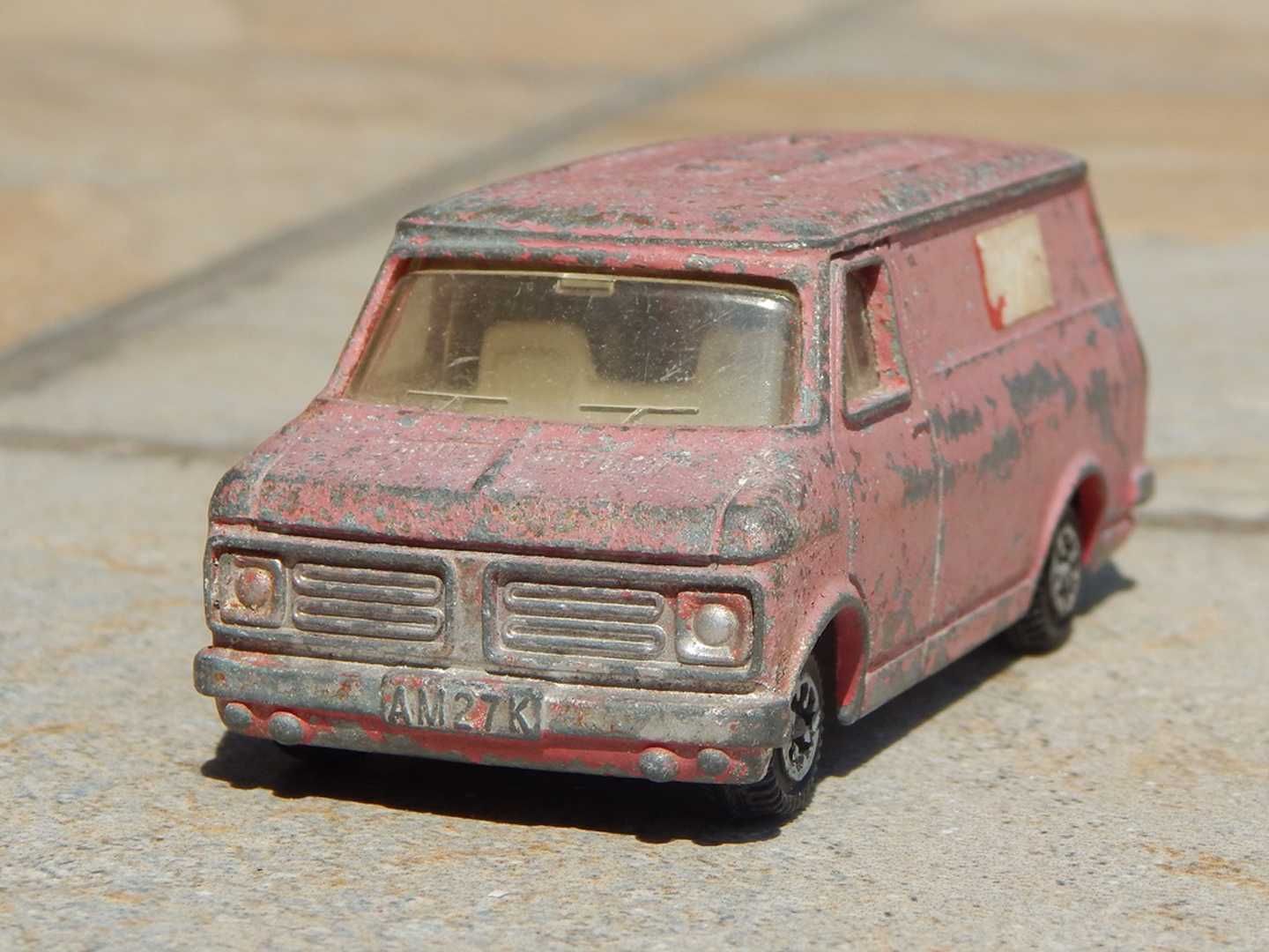 Macheta duba Bedford Dinky Toys fabricata Anglia anii 1970 veche