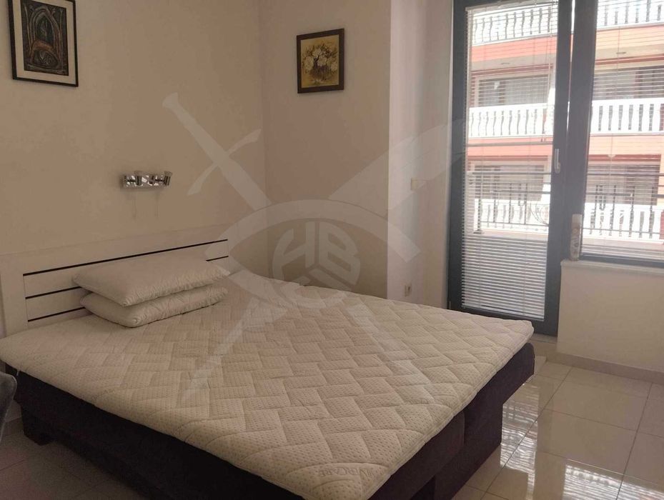 Дава се под наем Едностаен апартамент в Варна, ВИНС - 40 кв.м за 600 € - Снимка #2