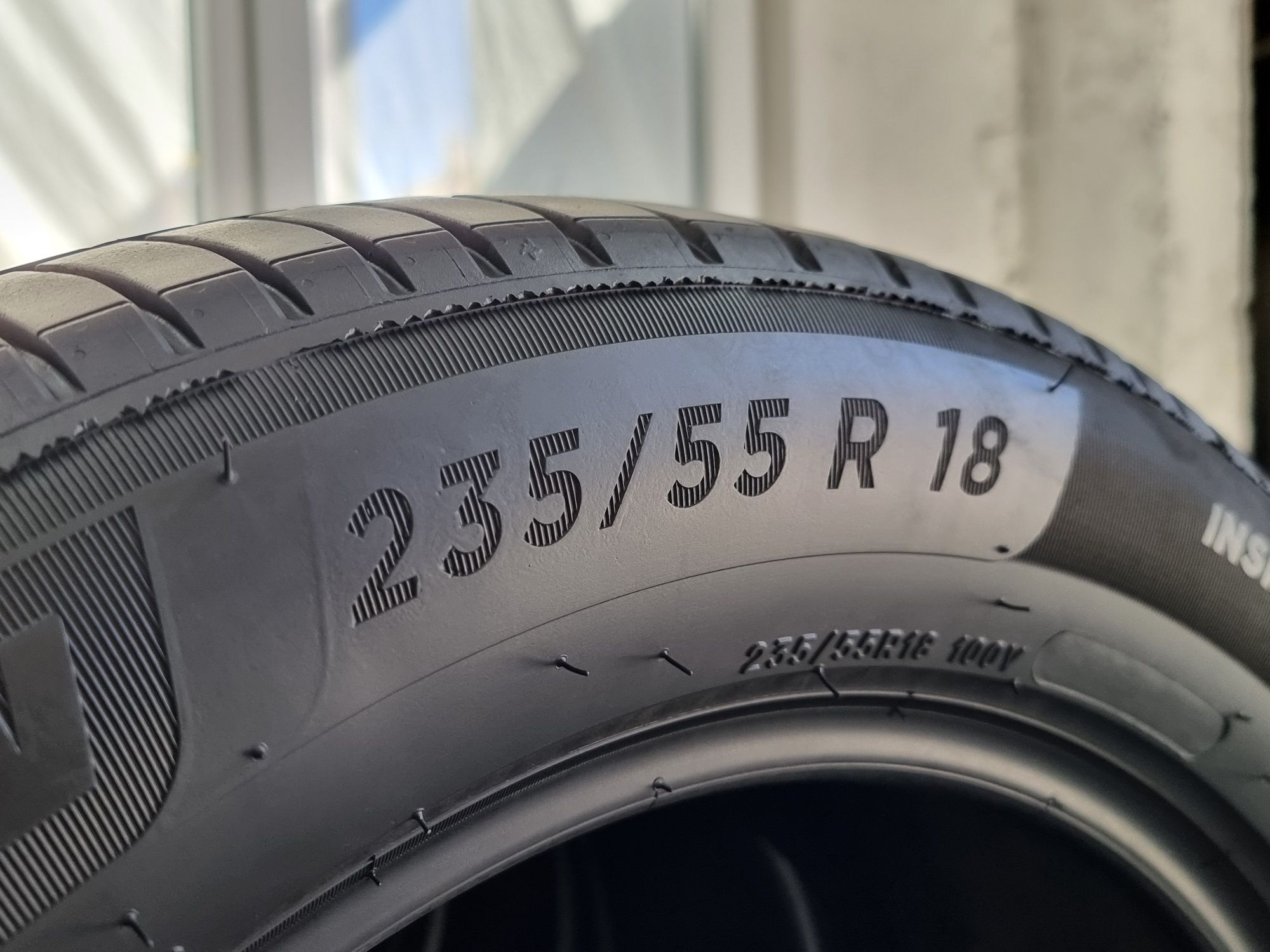 "Dot 22" 235/55/18 Michelin 4Броя: 400лв 6мм