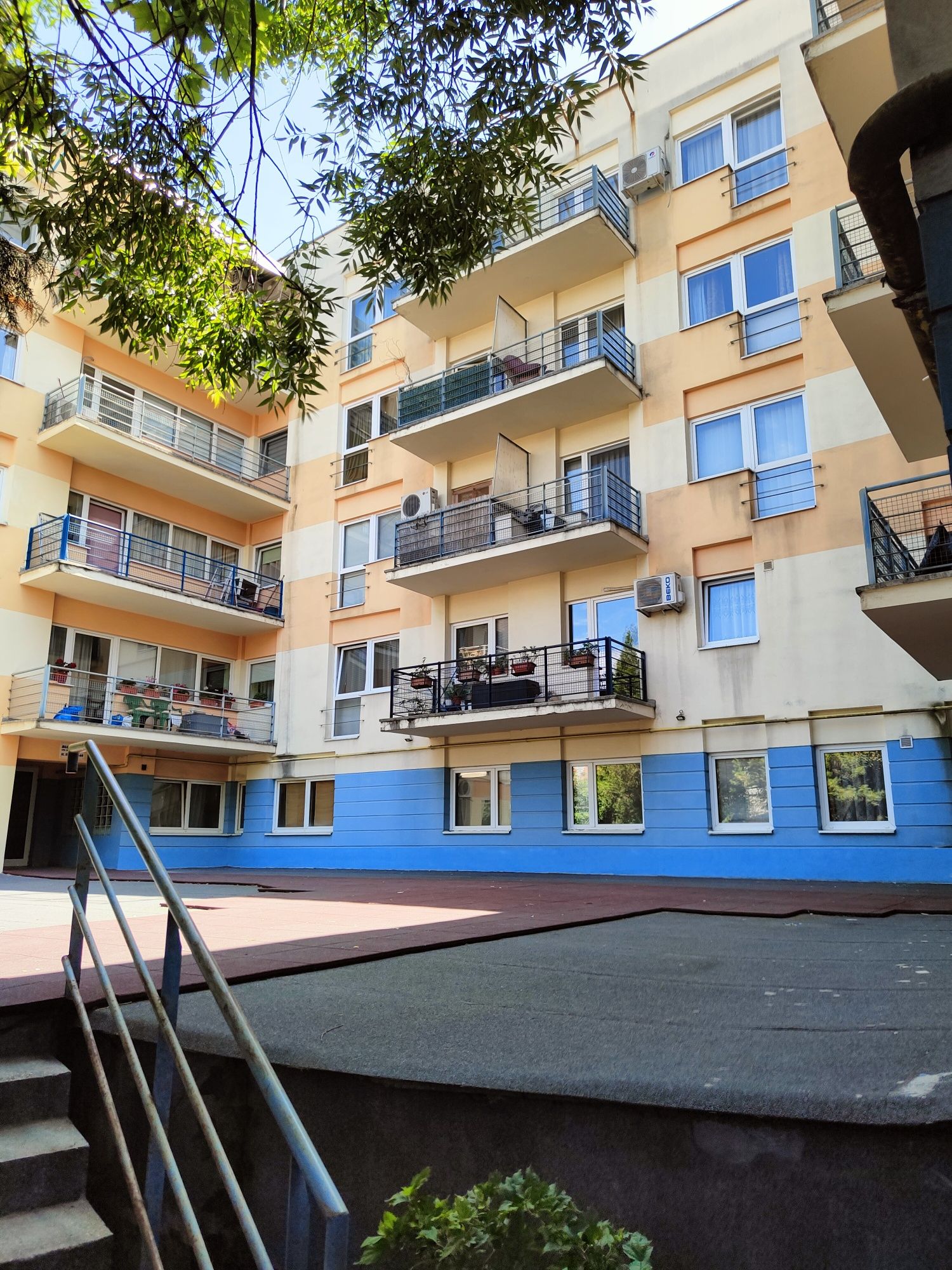 Vand apartament 1 camera 40mp ideal investitie