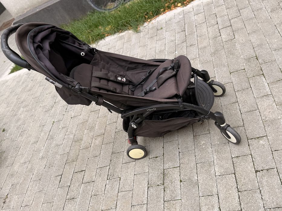 Carucior Yoyo - utilizat