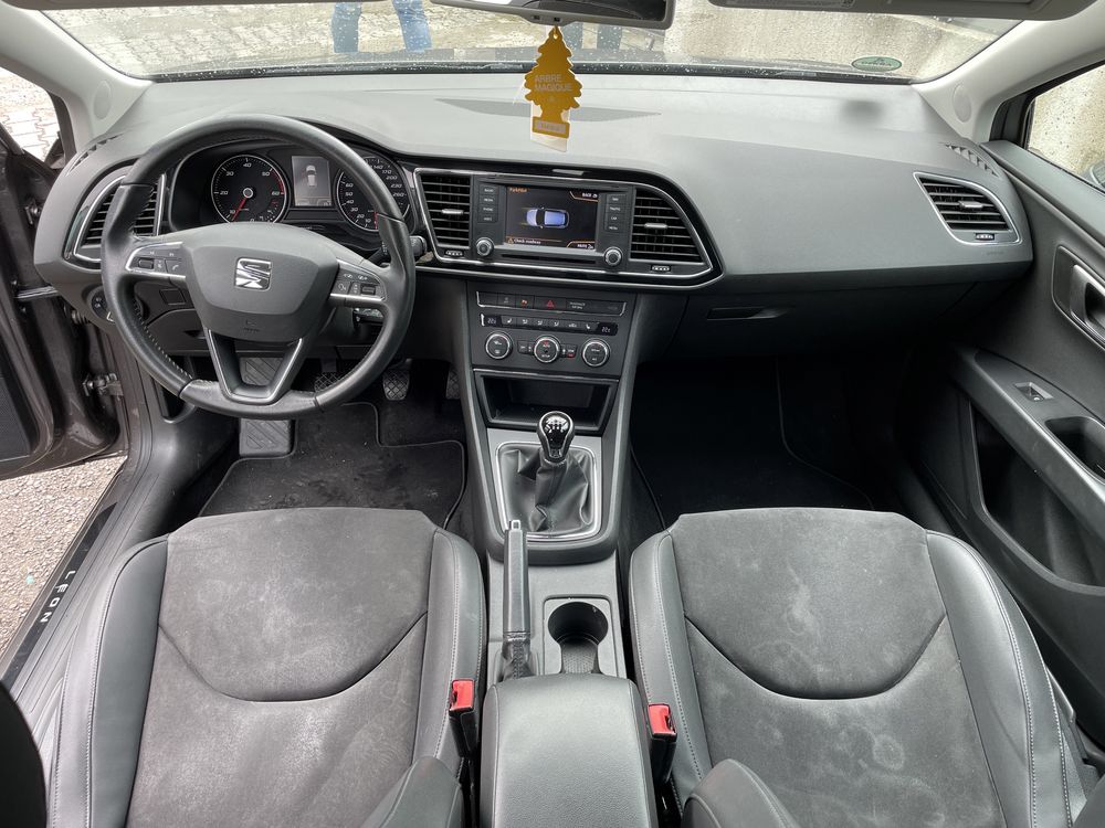 Seat Leon 1.6TDI Faruri LED, Navi, Alcantara