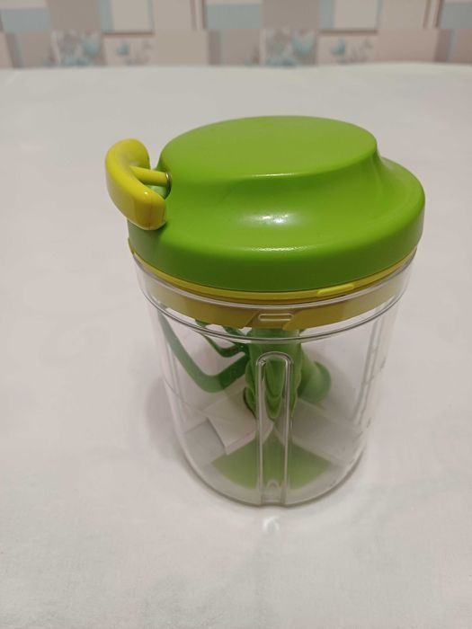 Измельчитель Турбо Tupperware 650 мл