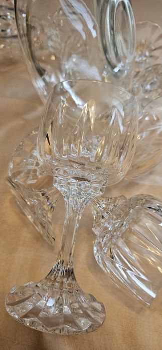 Кристални чаши + карафа