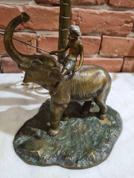 Lampa de masa din bronz patinat in 3 culori, ARGENTOR VINENNA, semnata