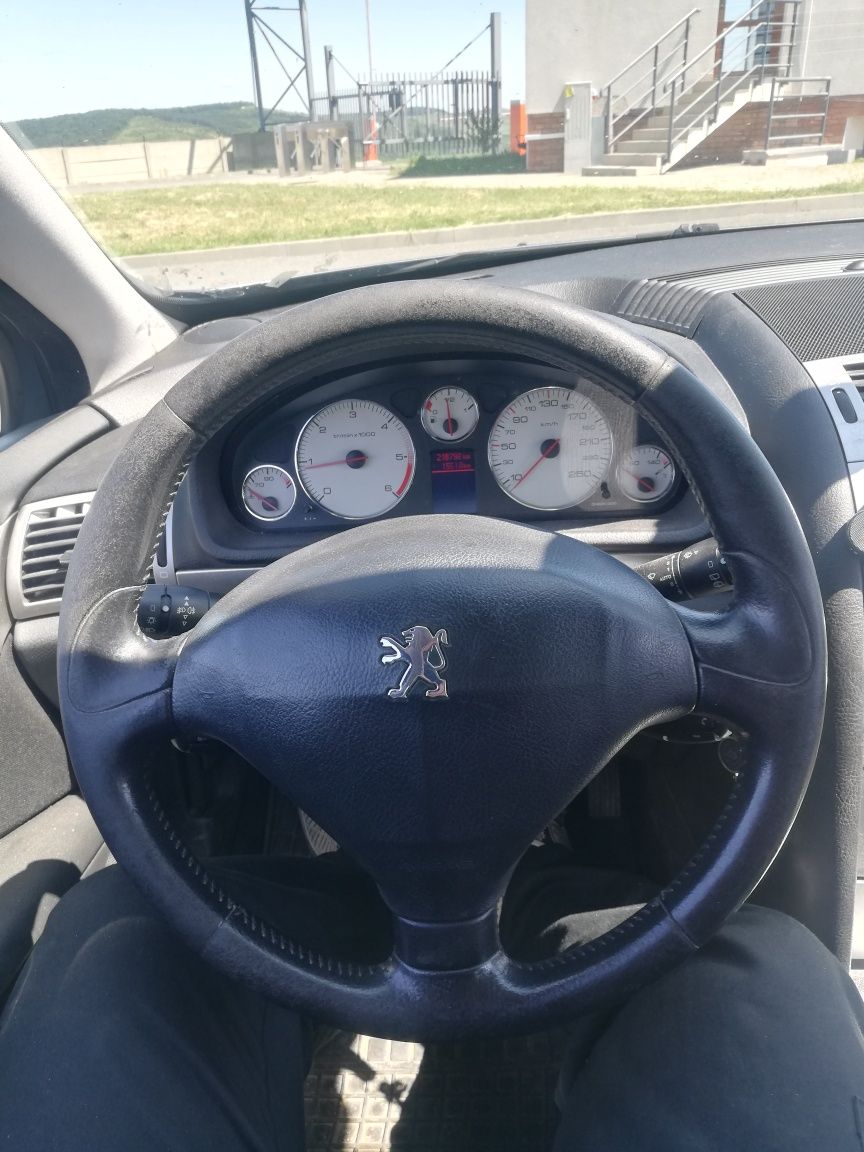 Vând Peugeot 407 2.0 hdi 2007