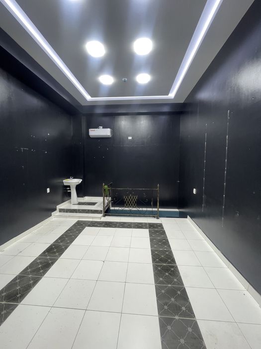 Magazin arendaga beriladi 25*25 kv podvali bilan