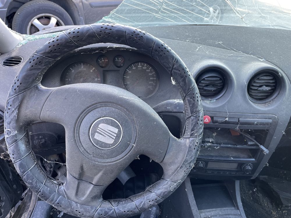 Seat Ibiza III 1.9tdi 101кс 2004 На Части