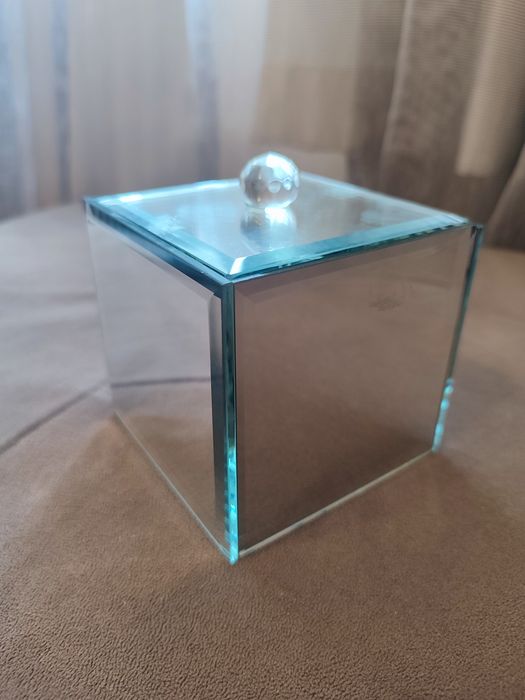 Кутия за бижута JYSK