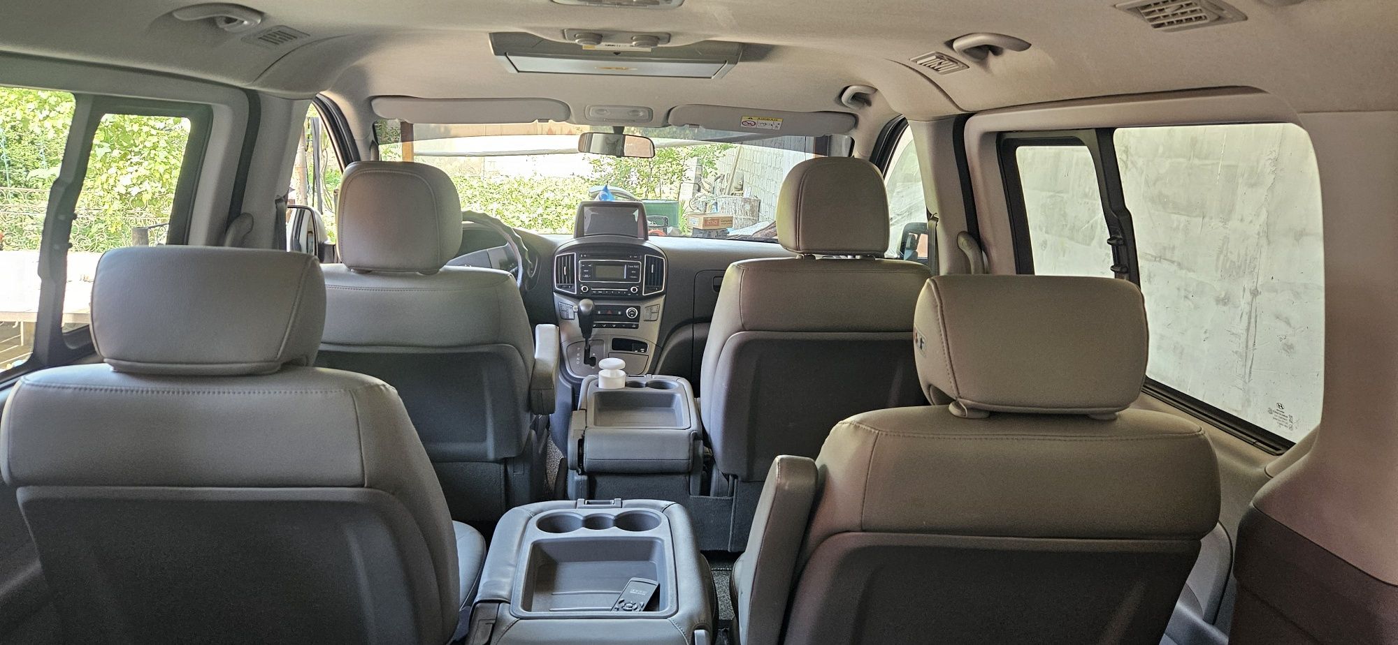 Hyundai Grand Starex 2.4 LPI