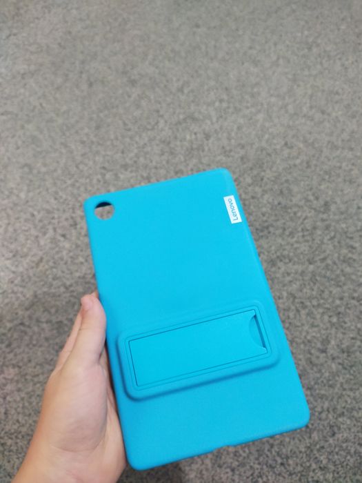Tabletă Lenovo ca noua, folosită extrem de puțin