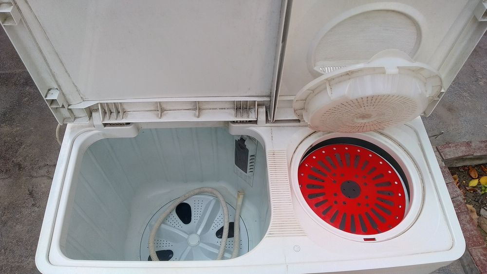Полуавтомат стиральный машина 10кг сотилади