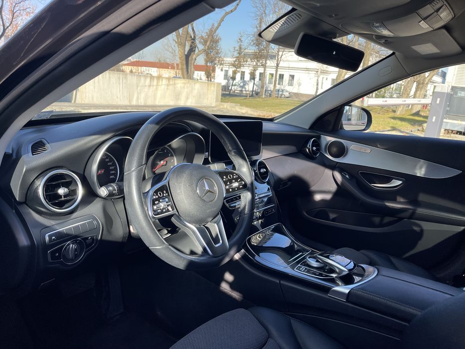 Mercedes-Benz C 180