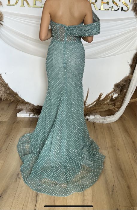 Rochie eleganta lunga, rochie de nasa