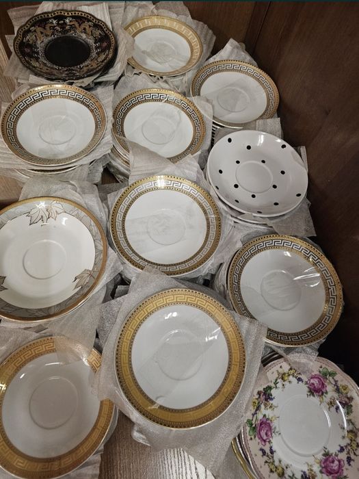 Блюдца 1шт 100тг