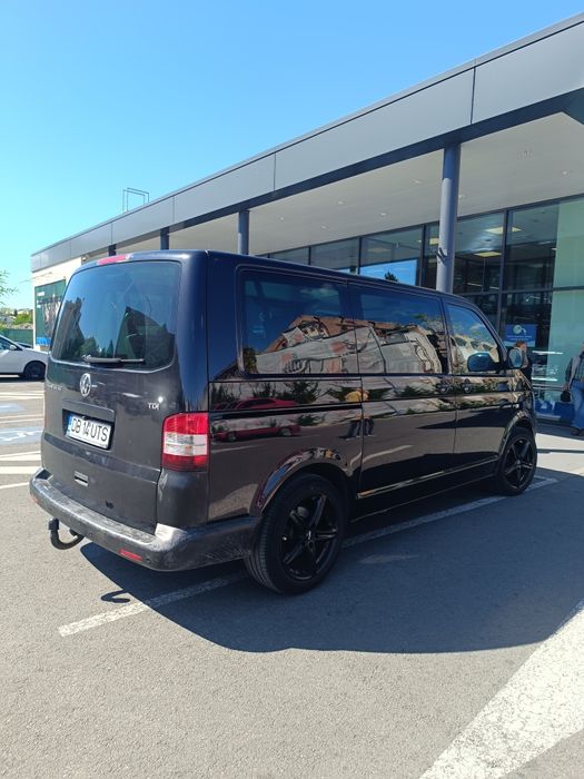 Vând Vw Transpoter 2.0tdi 140cp 9 locuri DSG 7trepte 2011