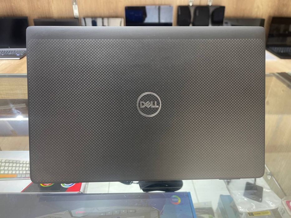 Ноутбук Dell Noutbook i 5 / 11