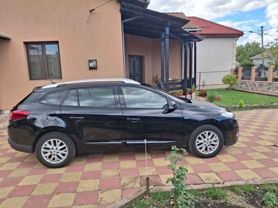 Renault Megane3”BOSE”1,5 Diesel-110cp-2013-euro5-rec adus pe roti!