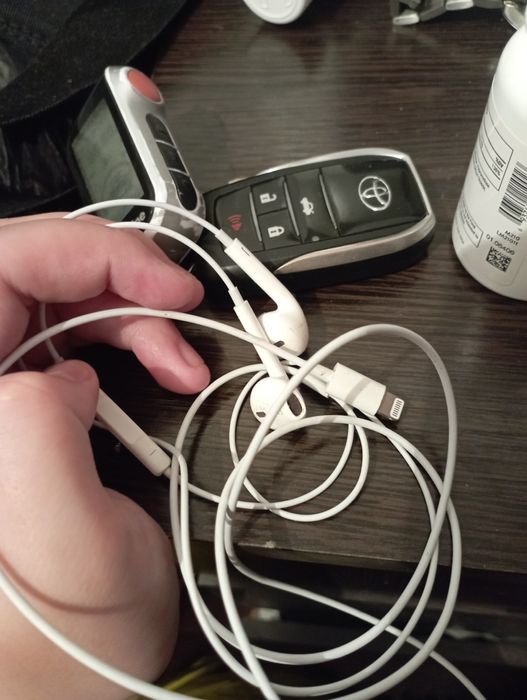 Наушники айфон оригинал