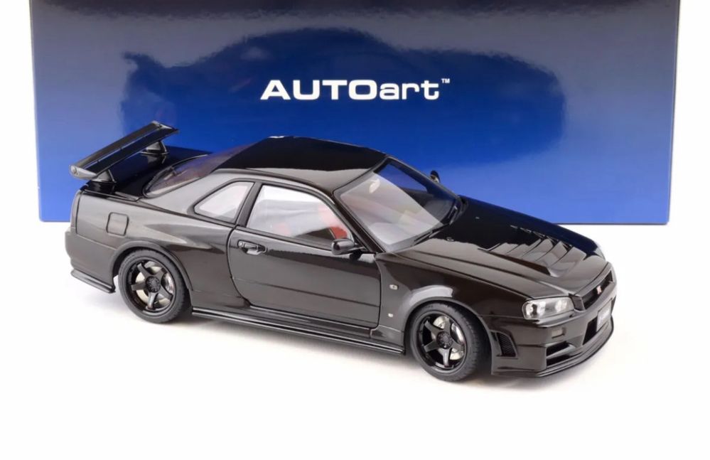 Vând machetă 1/18 Nissan R34 Z tune AUTOart