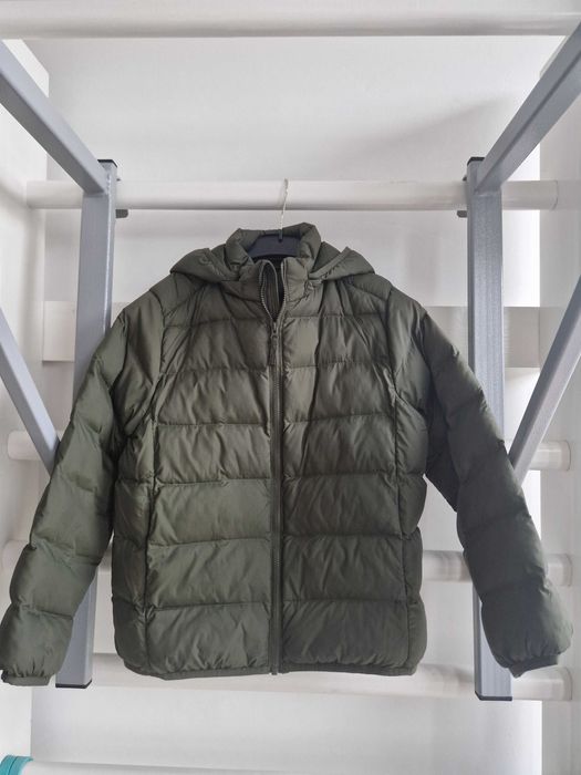 Geaca UniQlo 7-8 ani verde