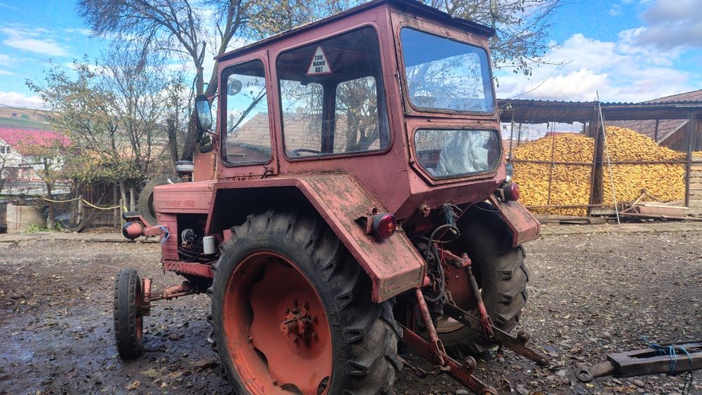 Tractor  UTB U650