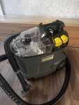 НОВЫЙ Karcher Puzzi 8/1 карчер пуззи моющий пылесос