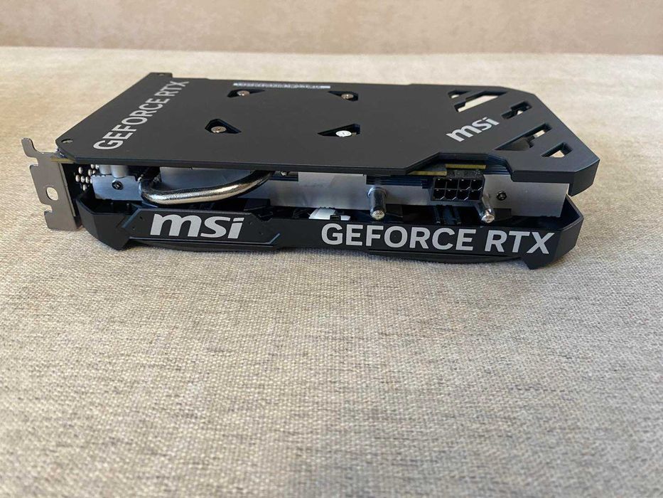 Продавам като нова видео карта RTX 4060 8 gb MSI Ventus
