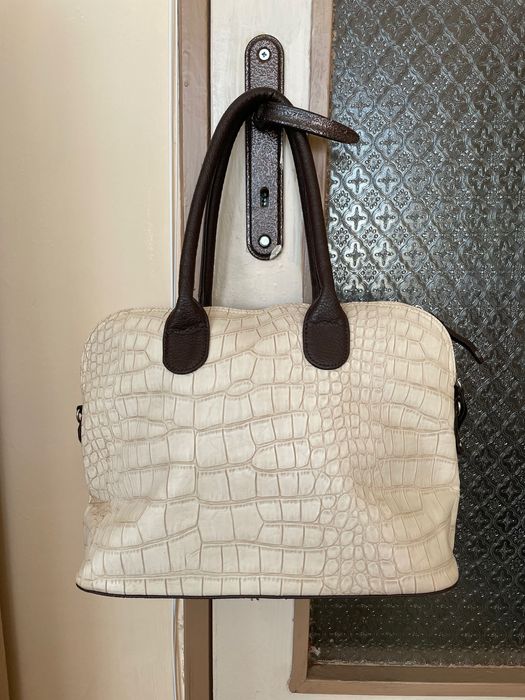 Нова Дамска Чанта, Бяла Голяма