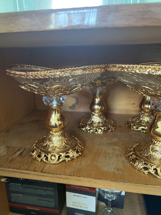 Продам конфетницу Богема 4 штуки