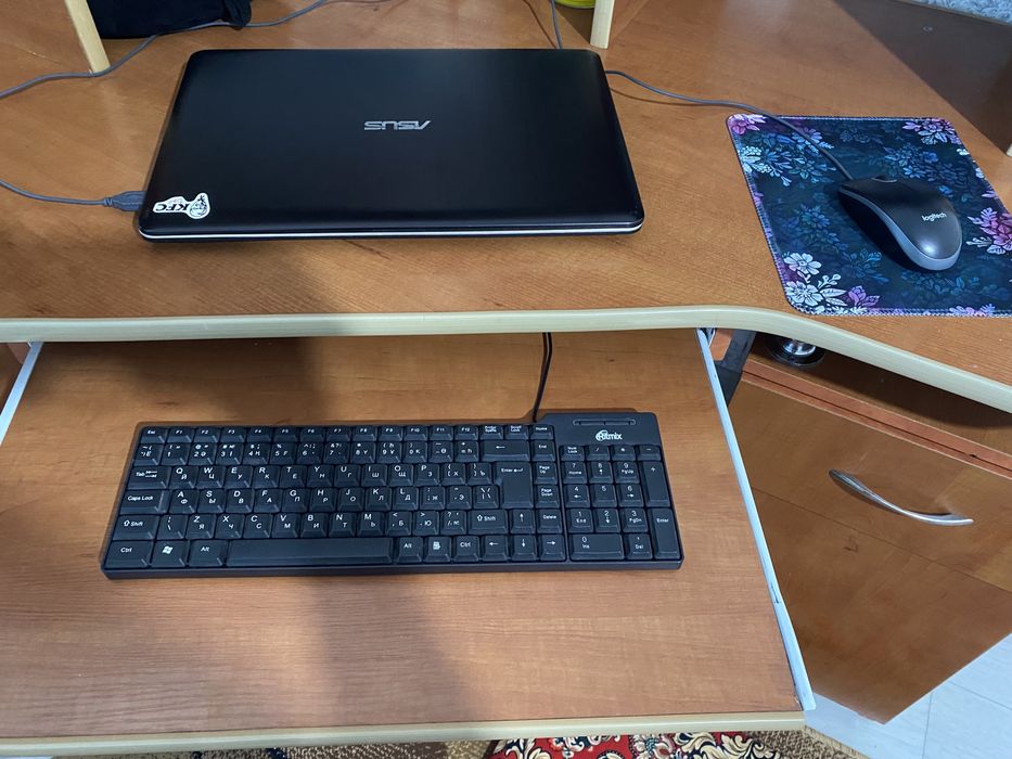 ASUS X542U ноутбук для работы и учебы