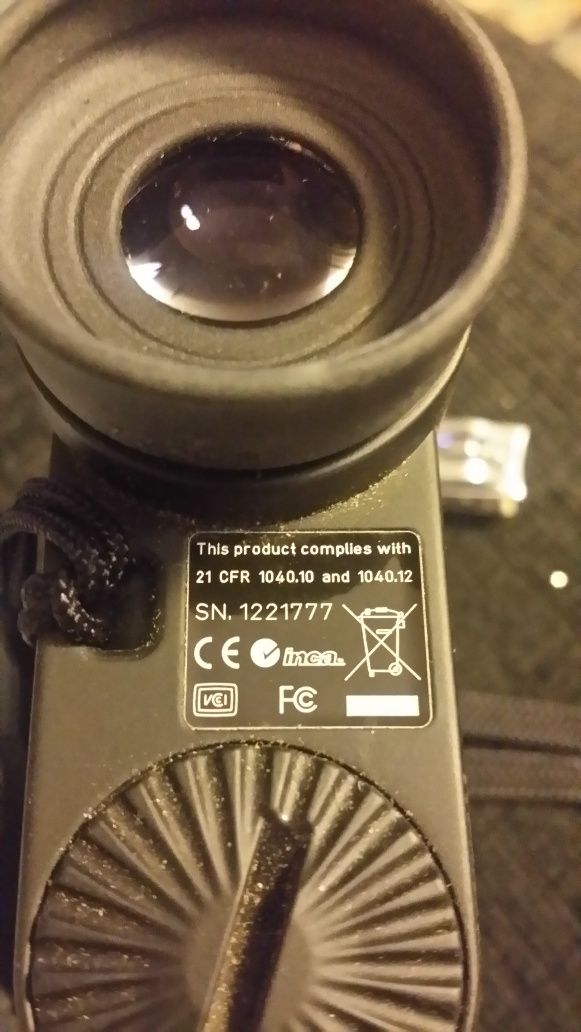 Telemetru laser Leica