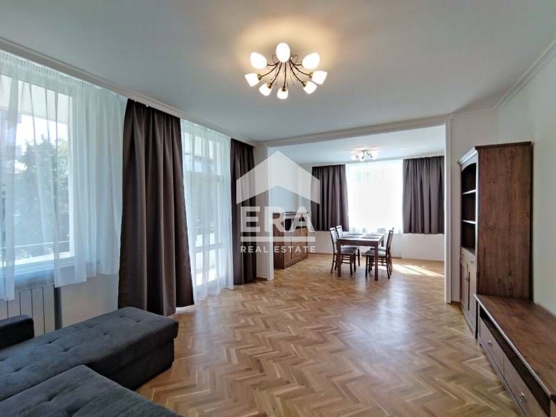 Обзаведен тристаен апартамент под наем в кв. Борово, София