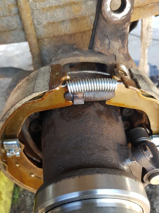 Iveco Daily 35C13 din 65C14 detarat basculabil spate / bascula