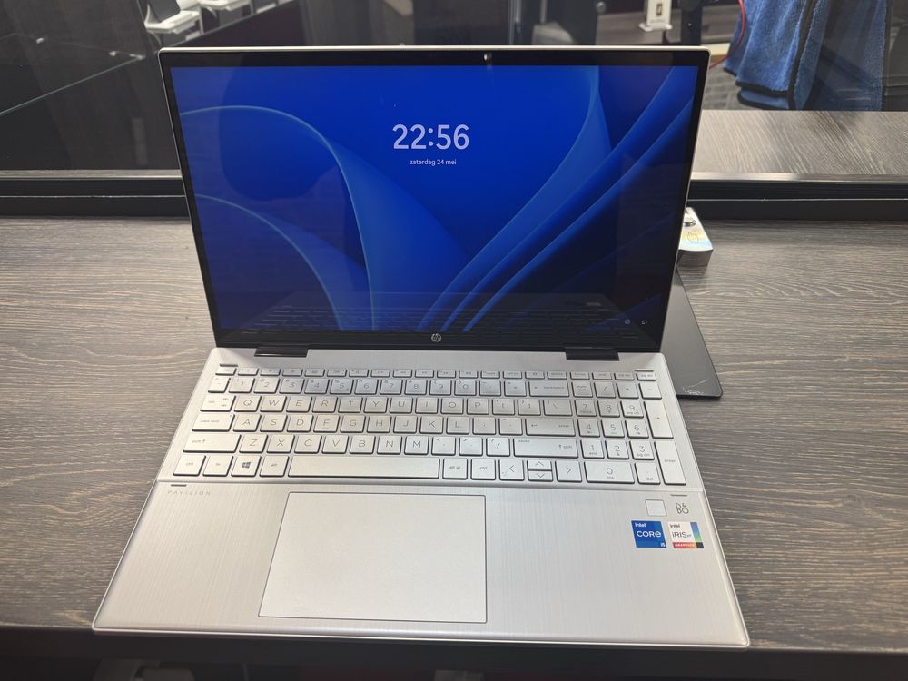 HP Pavilion x360 Convertible 15-er0960nd