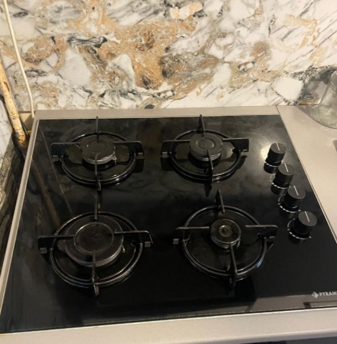 Plita incorporabila pe gaz  piramis