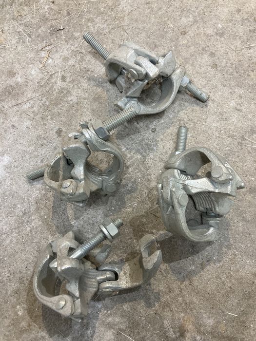 Жабки за тръбно скеле