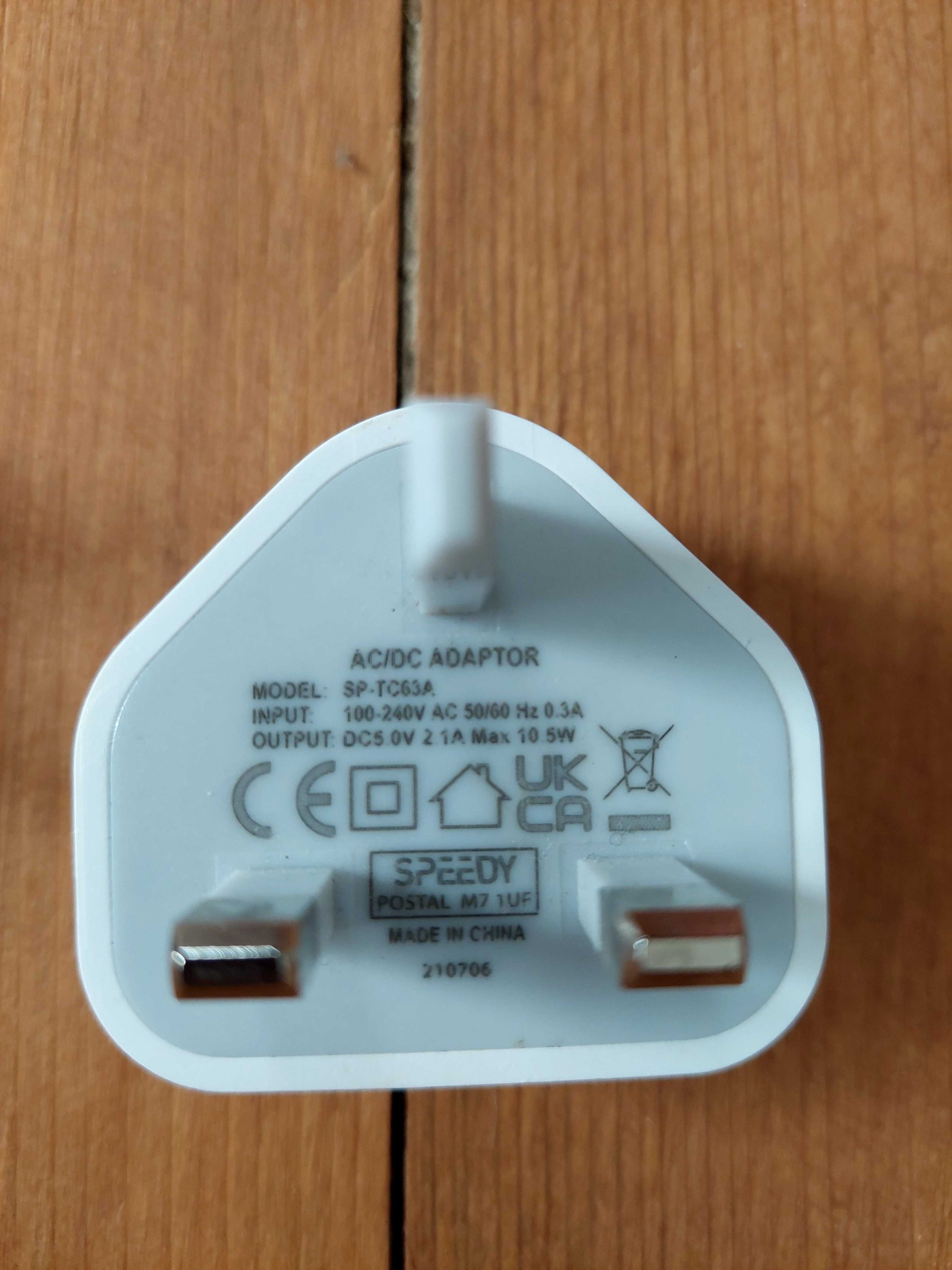 USB Адаптори с английски щепсел