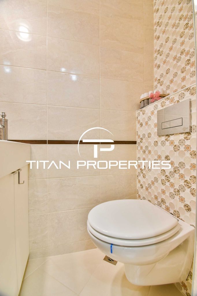 Дава се под наем Тристаен апартамент в София, Център - 70 кв.м за 714 € - Снимка #11
