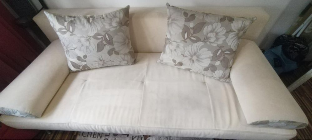 Диван с функция сън