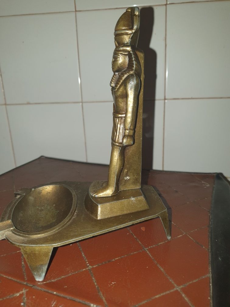 Scrumieră bronz Tutankhamun