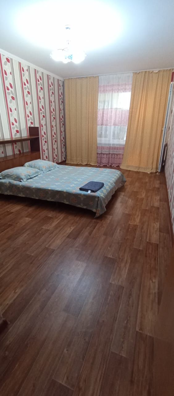 В 14мкр 34а дом сдается квартира чистая 1час-1500
