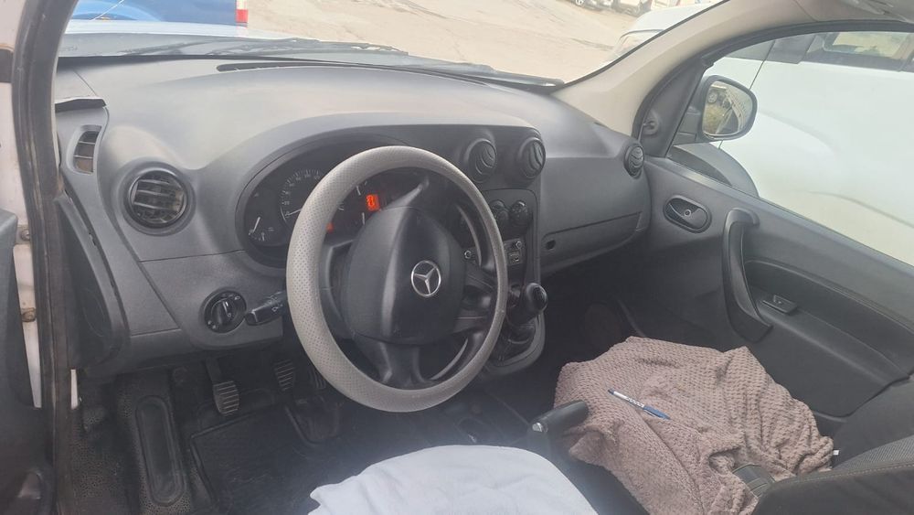 VAND 3700 EURO •Mercedes-Benz