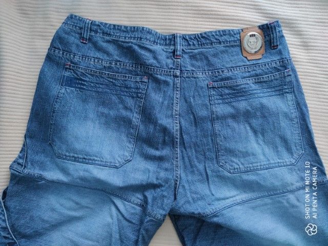 Pantaloni scurti/ bermude blugi xxxl