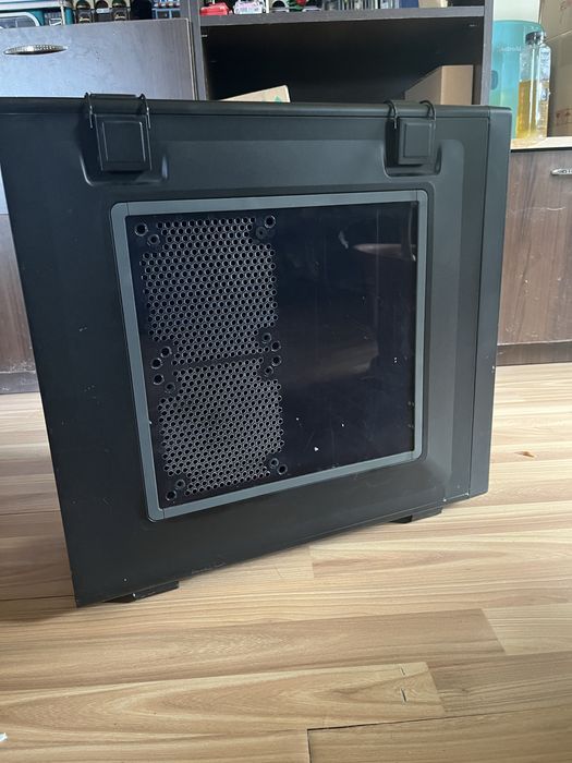 Carcasa PC gaming Corsair C70 Vengeance