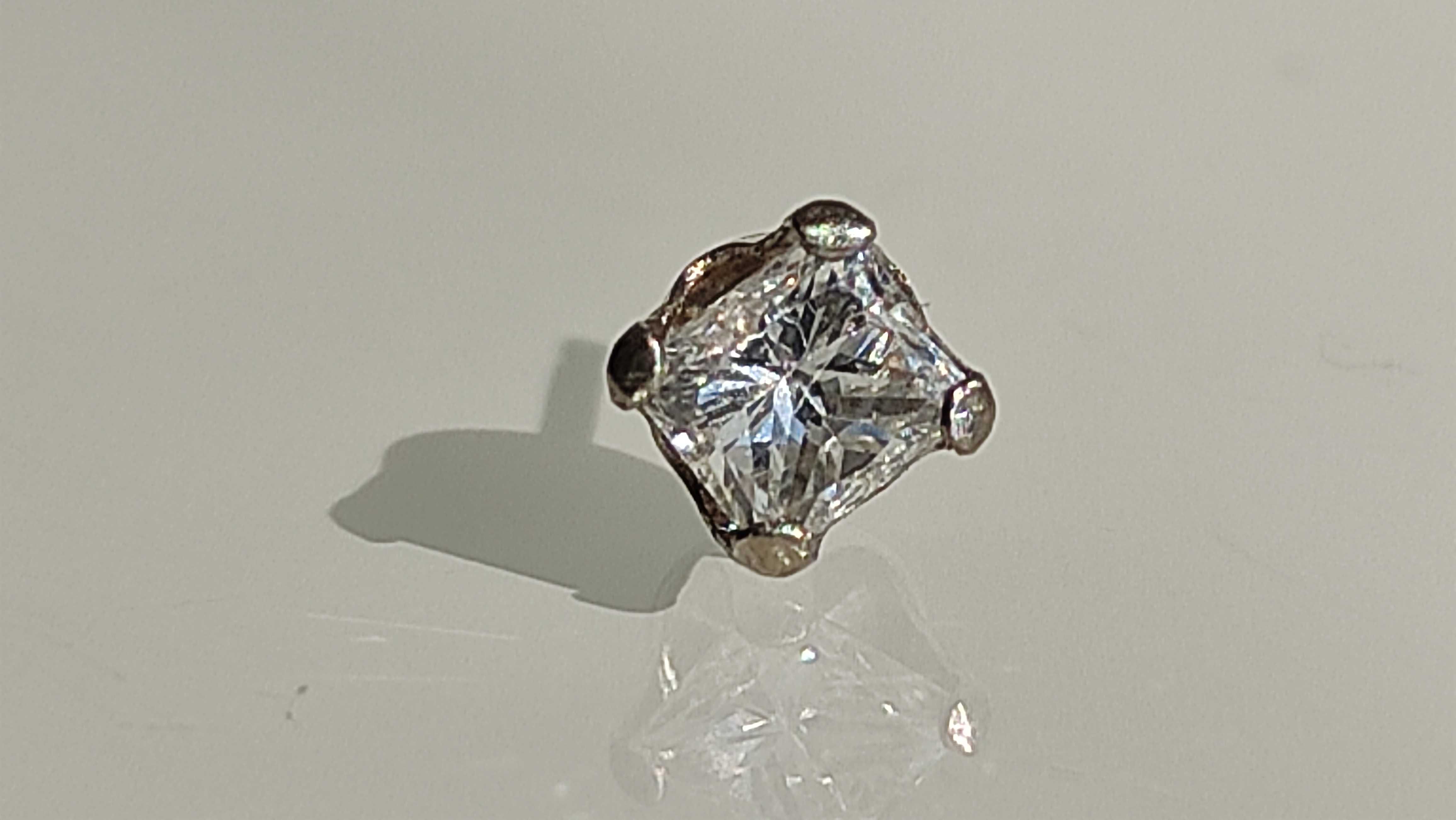 Cercel aur 14k cu diamant 0.29ct