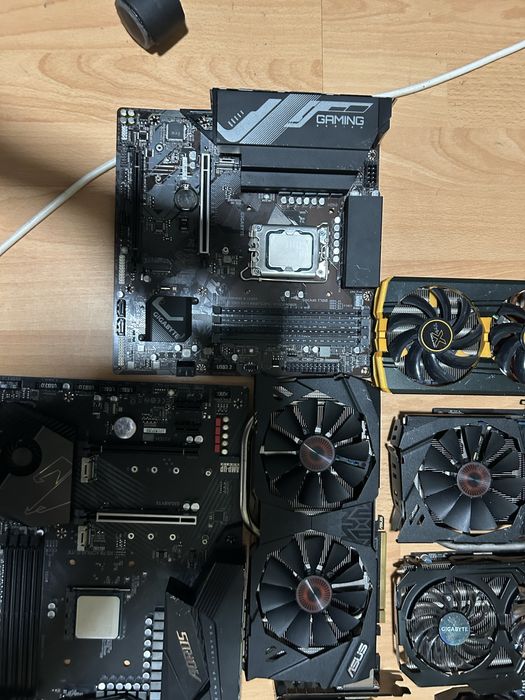 Lot Componente PC Placi de baza, placi video, procesoare DEFECTE