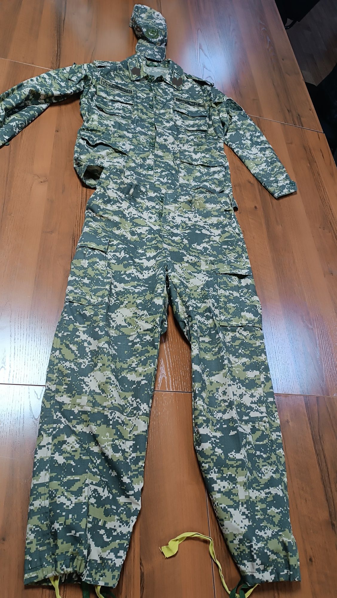 Продам военную форму